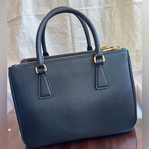 Prada Galleria Saffiano leather bag, Medium size - Picture 11 of 16